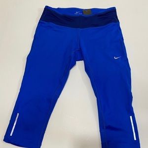 Nike Dri fit capris